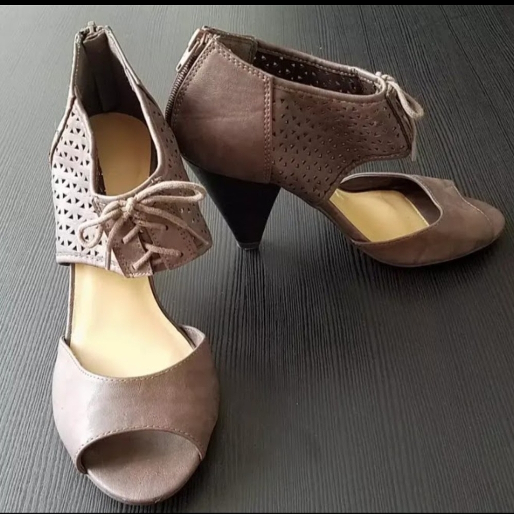 Women's Brown Open-Toe Heels